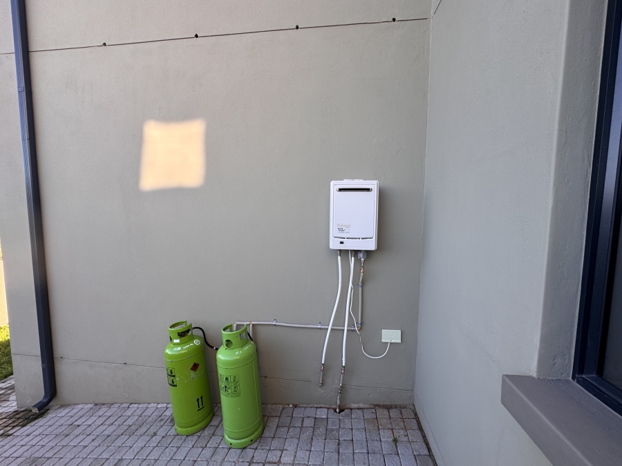 3 Bedroom Property for Sale in Hartenbos Heuwels Western Cape
